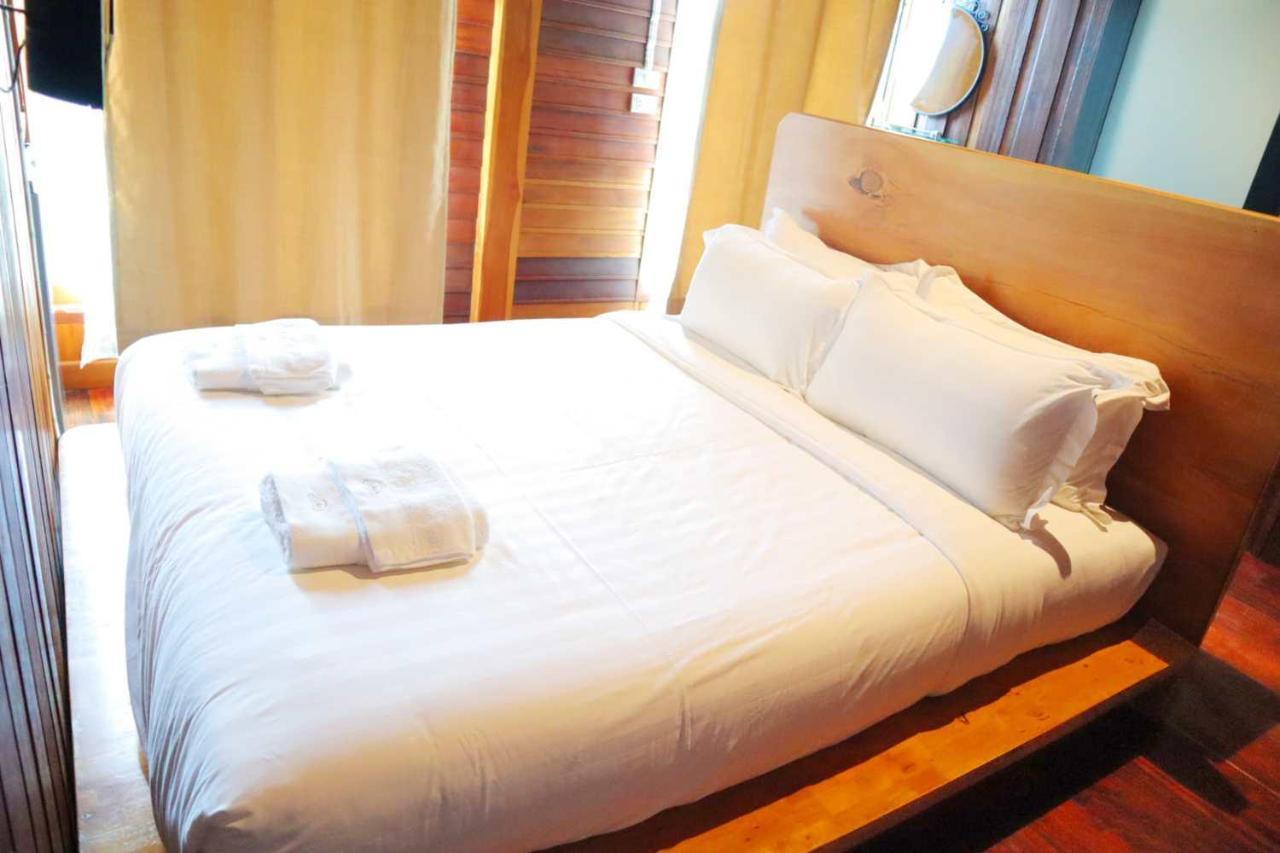 Srisanor Boutique Hotel Prachuap Khiri Khan Exterior photo