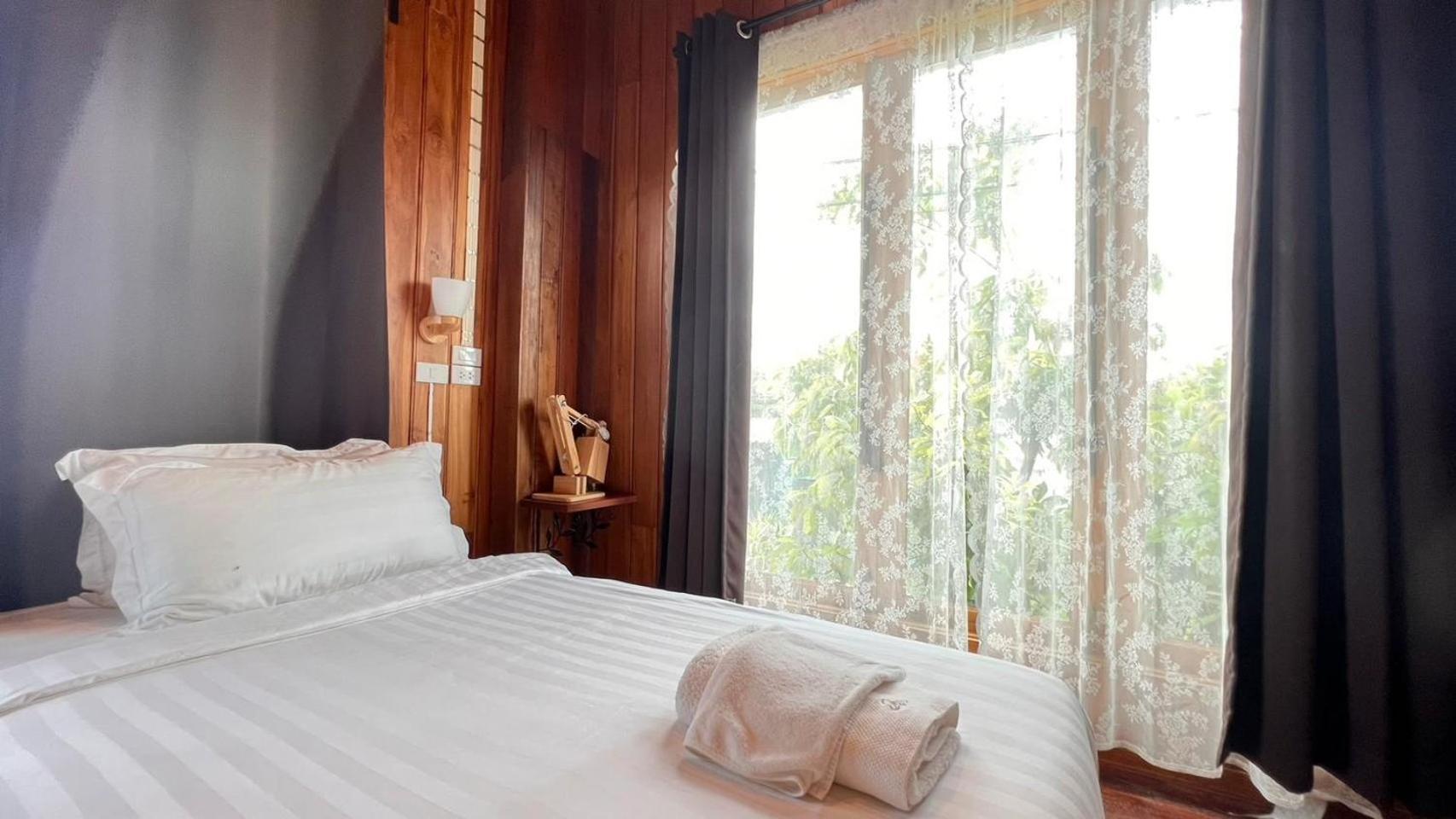 Srisanor Boutique Hotel Prachuap Khiri Khan Exterior photo